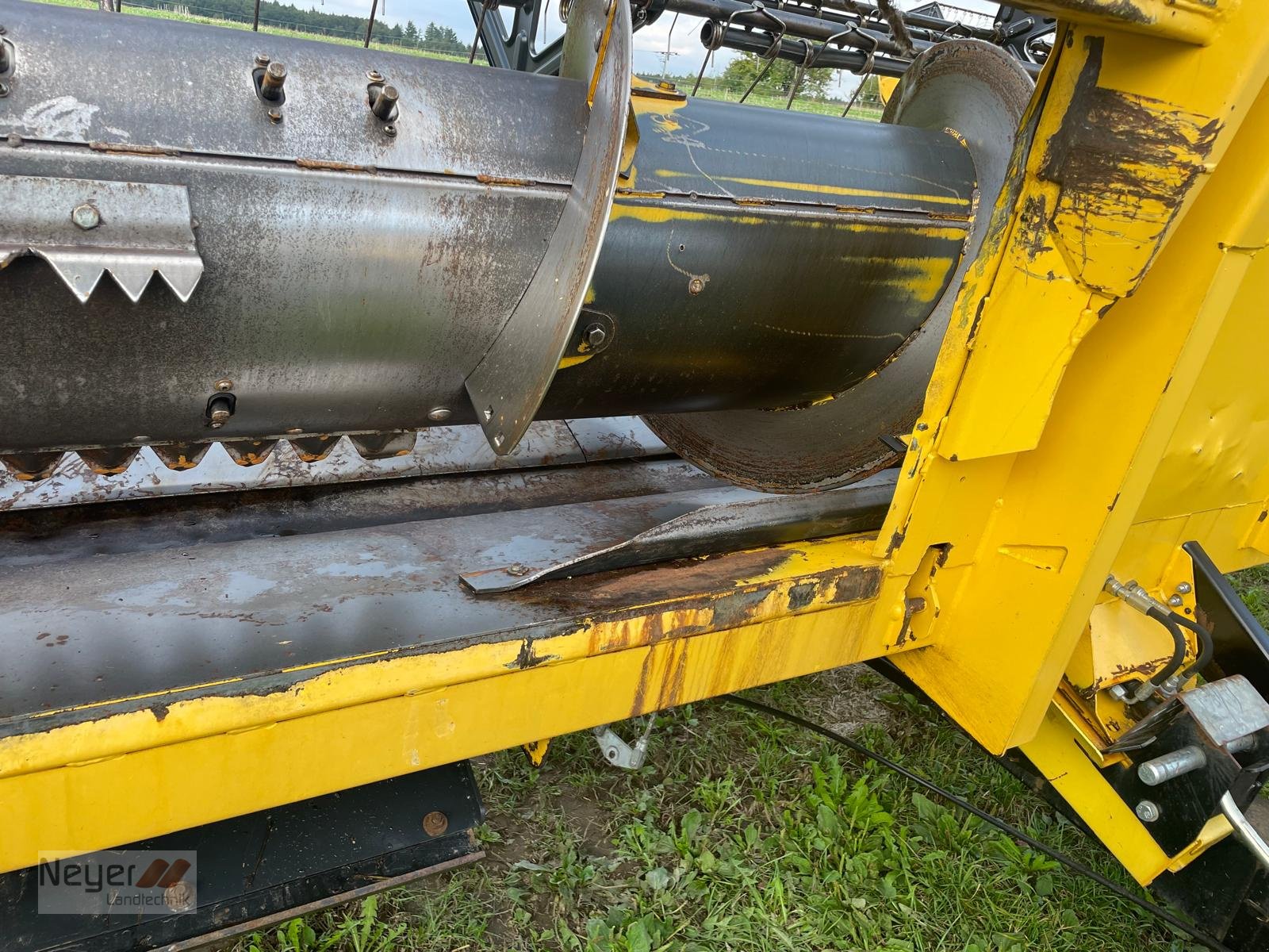 Schneidwerk of the type New Holland Varifeed Schneidwerk 9,15m + Biso TW | Bj. 2012, Gebrauchtmaschine in Bad Waldsee Mennisweiler (Picture 7)